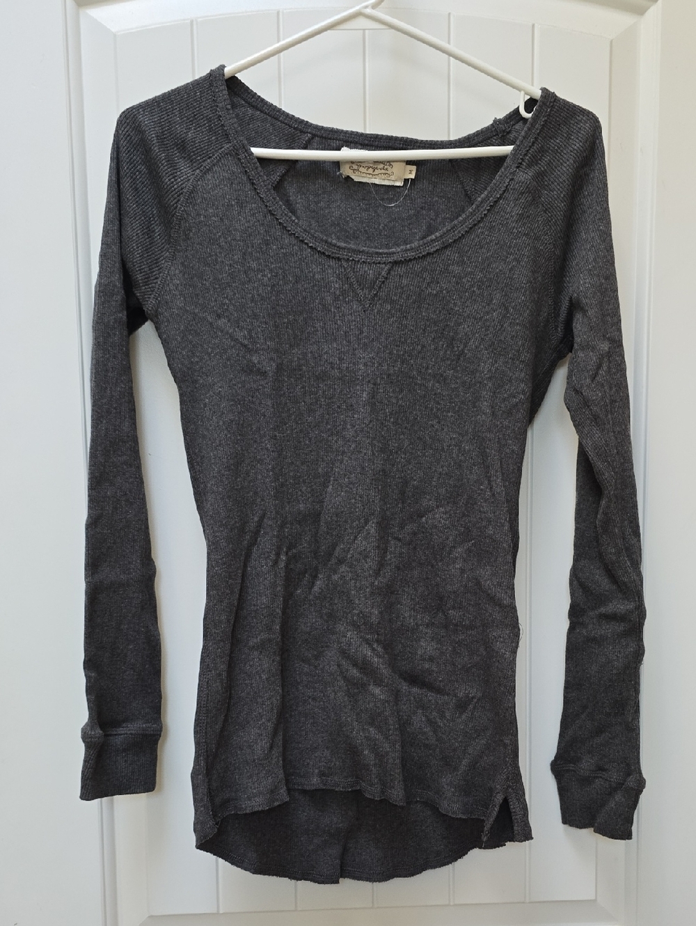 Women's Long-Sleeve Scoop Neck Thermal Top - Dark Gray
